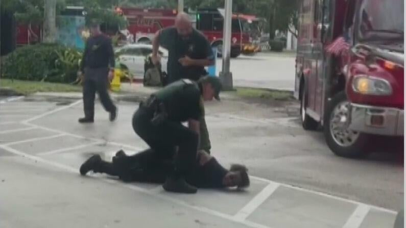Woman accused of carjacking after stolen vehicle crash in Broward — CBS Miami, Pearland Community news