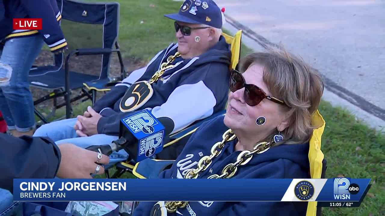 Meet the first fans at the 2026 World Series — WESH 2 Orlando, Pearland Community news